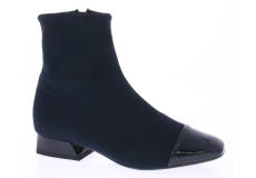 Peter Kaiser 95485 702