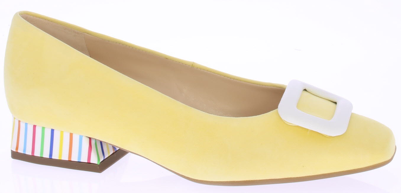 Peter Kaiser 33543 107