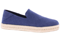 Toms