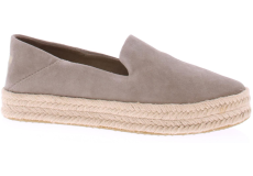 Toms
