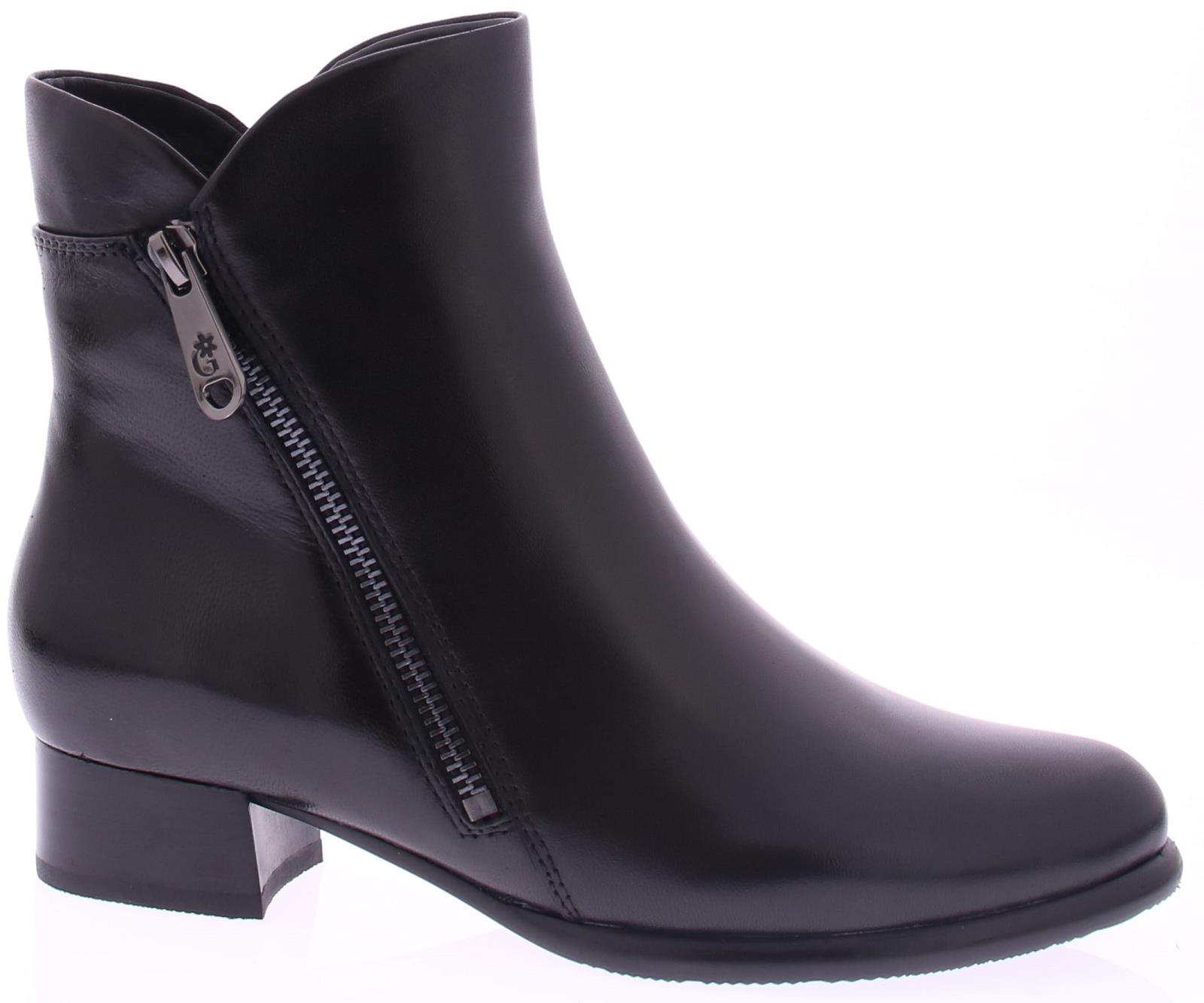 Ginger & Glove G g102