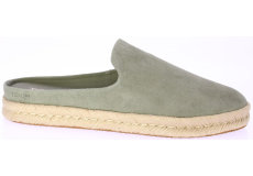 Toms