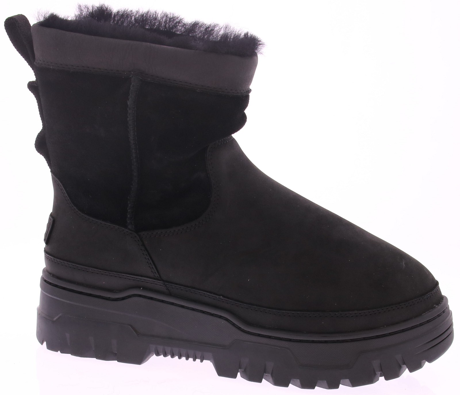 UGG Heritage Pull-on Trailgazer Black
