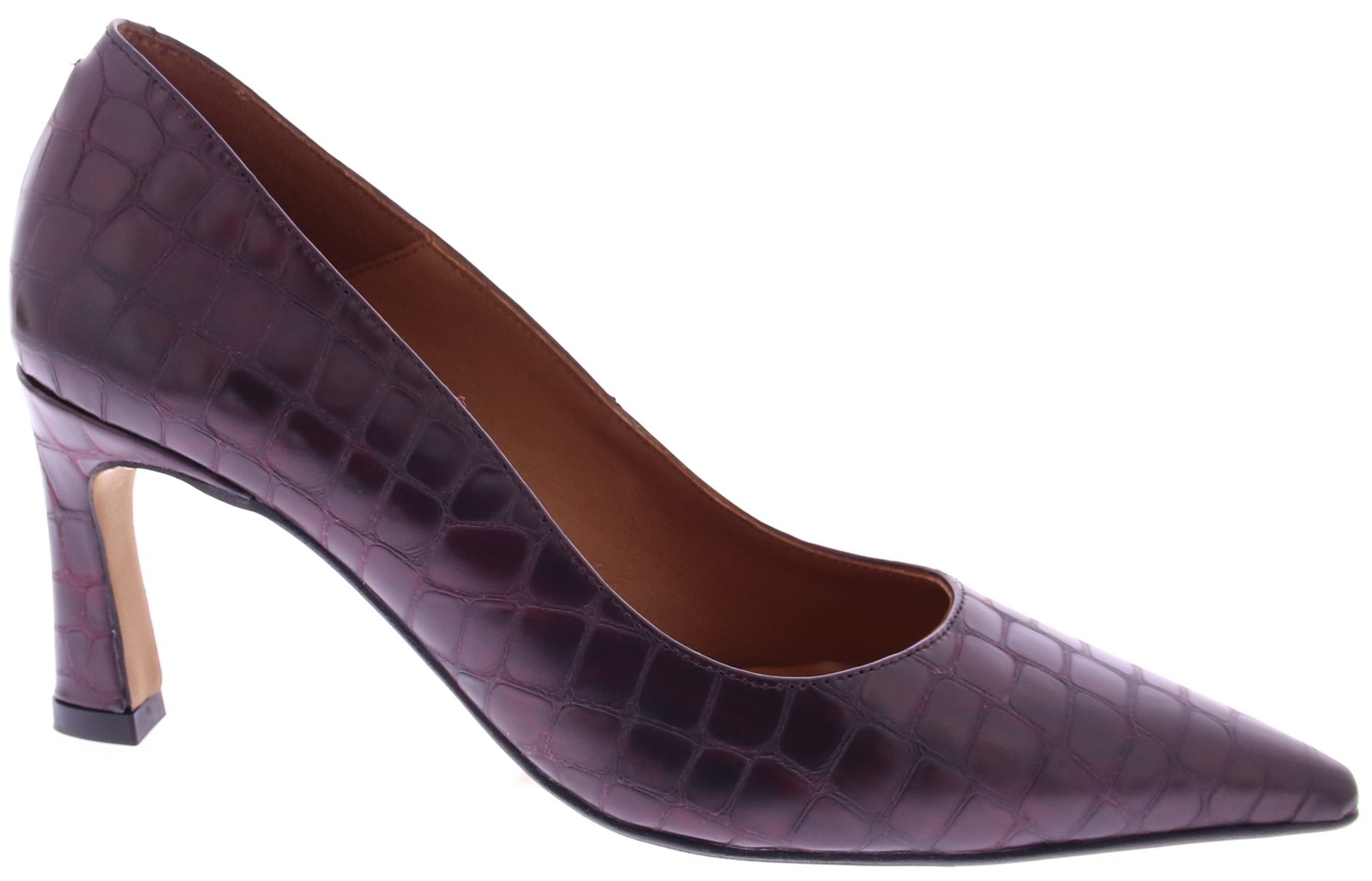 Angel Alarcon 25552 Hariah