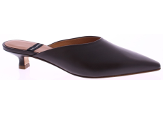 Angel Alarcon 26015 Ninfa