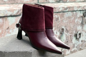 Burgundy Mood